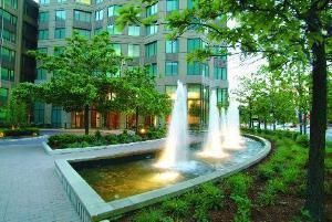 400 LaSalle Boulevard, Chicago, IL 60654