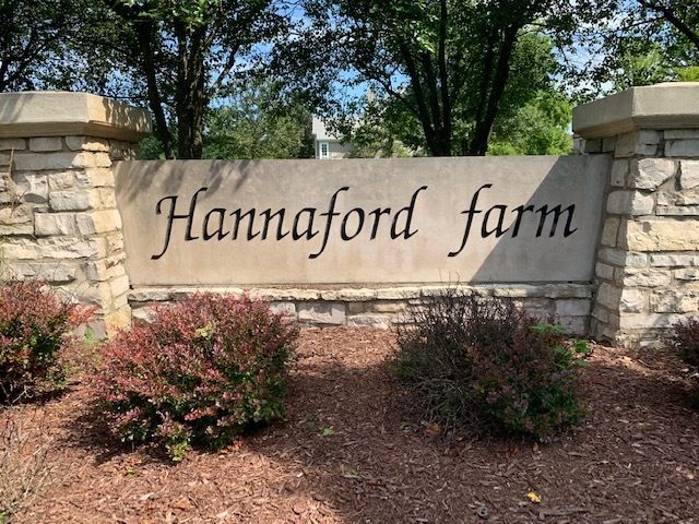 1084 Chestnut Hill Lane — Sugar Grove, IL 60554