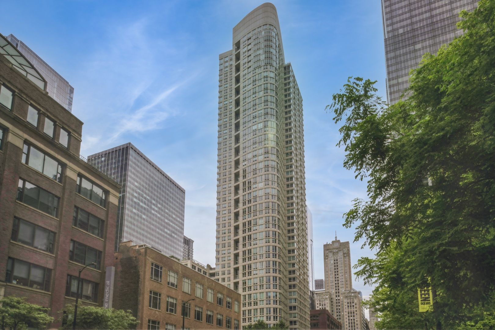 345 N La Salle Drive #4603 — Chicago, IL 60654