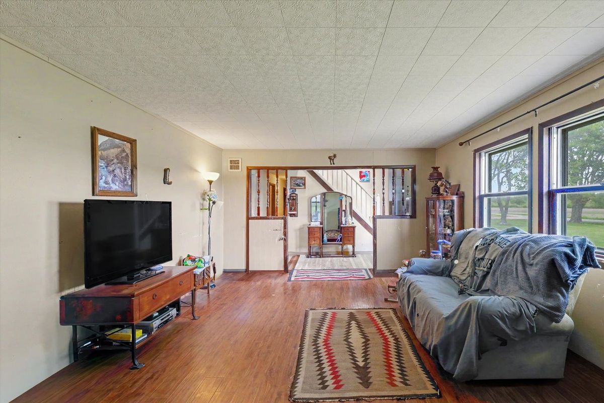 1121 County Road 2250, Sidney, IL 61877