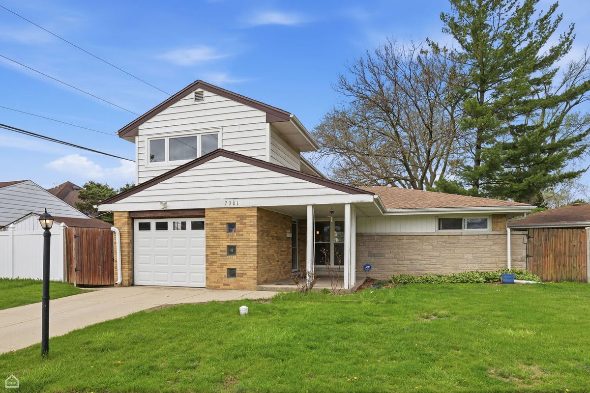 7301 Davis Street, Morton Grove, IL 60053
