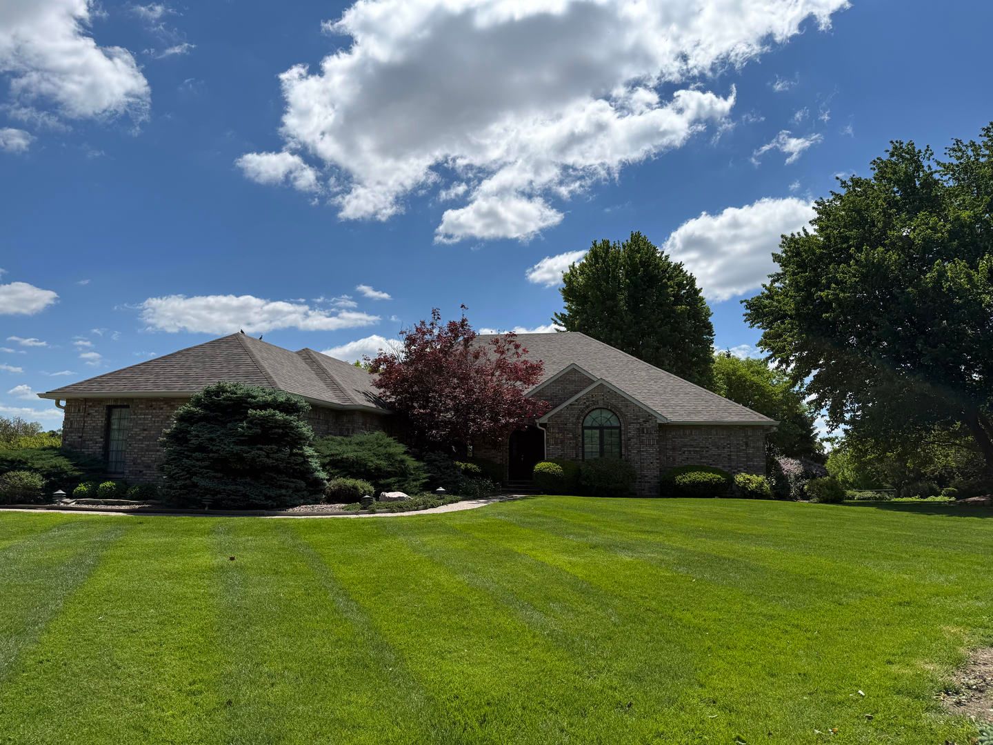 2357 Palmera Court — Bettendorf, IA 52722