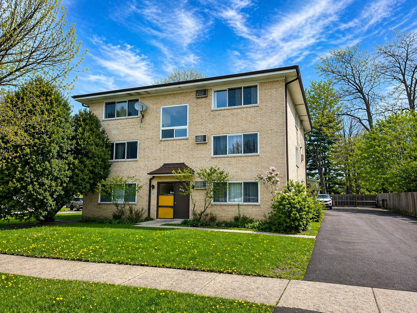 269 7th Street — Wheeling, IL 60090