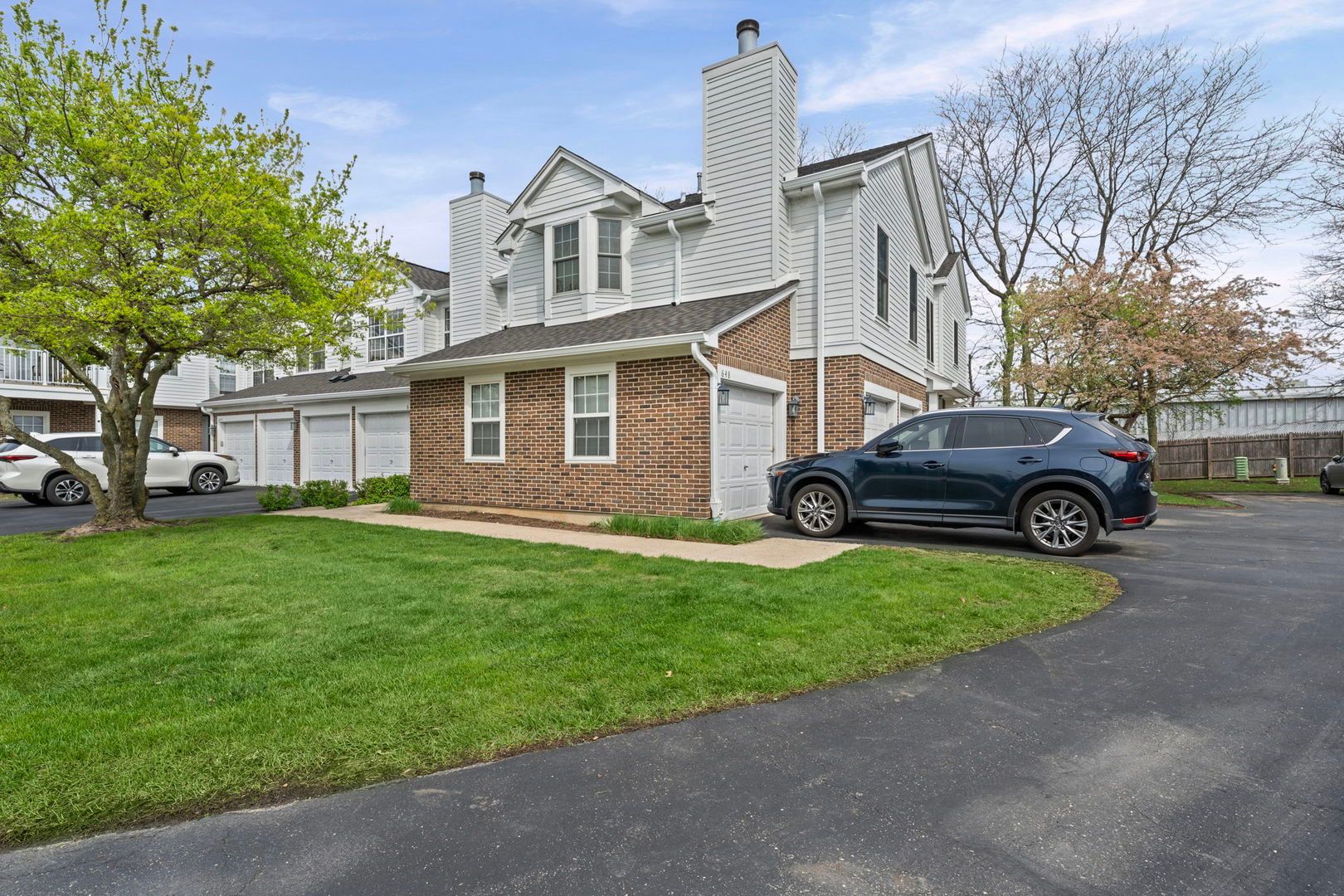648 Portage Court #648 — Vernon Hills, IL 60061