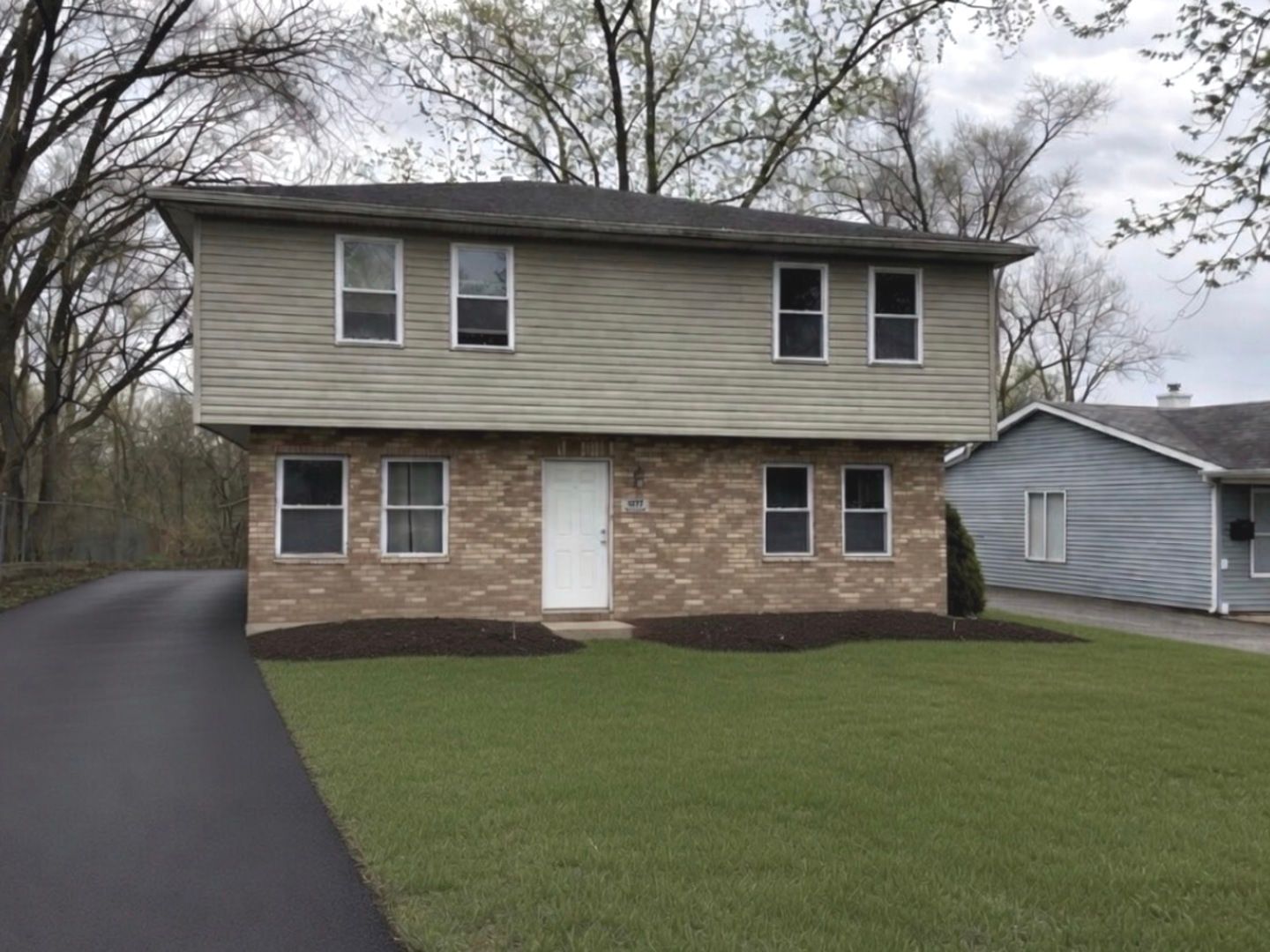 307 Durham Drive — Steger, IL 60475
