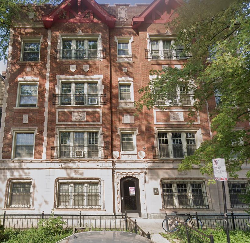 2536 N Sawyer Avenue #206 — Chicago, IL 60647