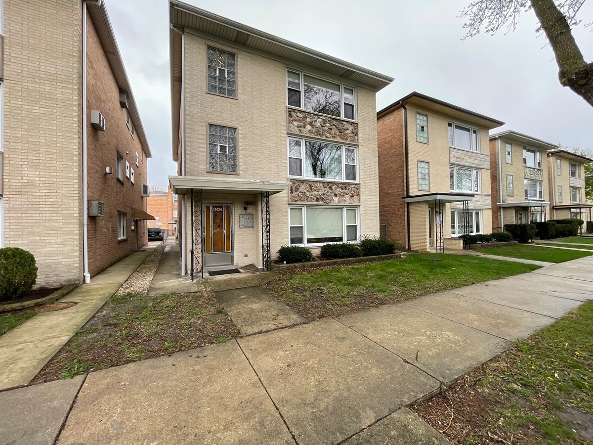 8645 SUMMERDALE Avenue, Chicago, IL 60656