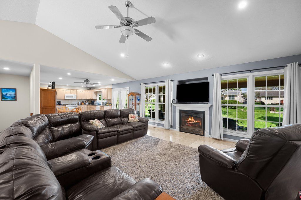 318 Sycamore Street, Wilton, IA 52778