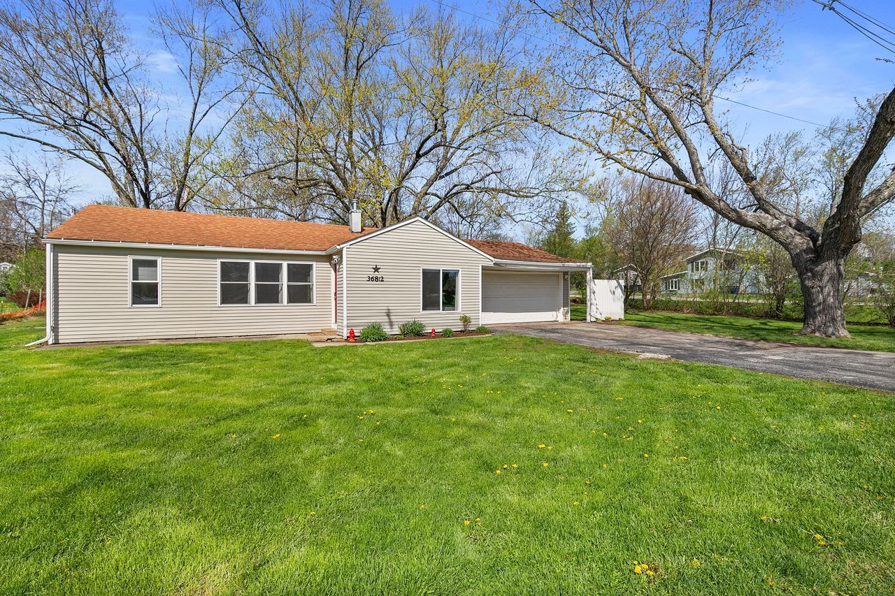 36812 N Helen Drive — Lake Villa, IL 60046