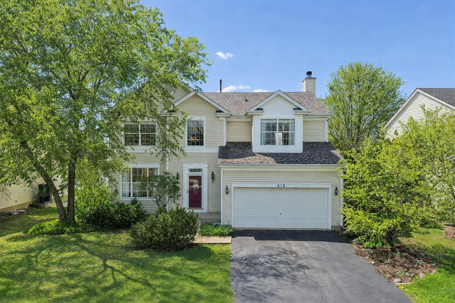 913 Meadowridge Drive — Aurora, IL 60504