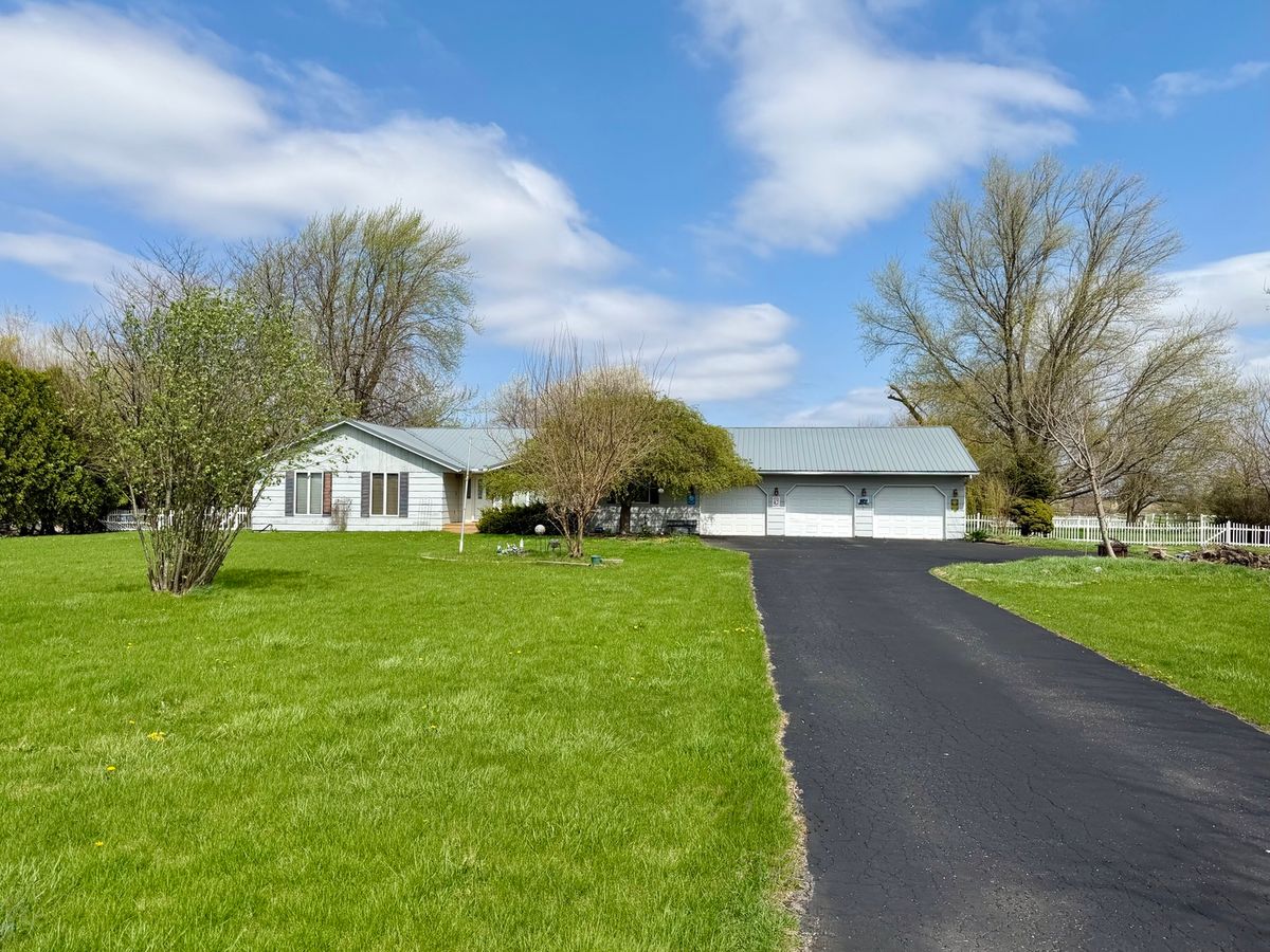 17641 Wagner Road, Sandwich, IL 60548