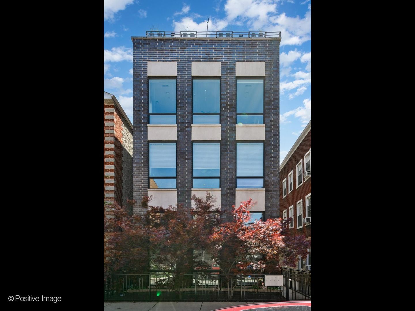 1525 W Fry Street #3 — Chicago, IL 60642