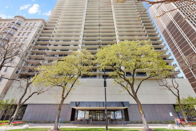 1212 N Lake Shore Drive #8BN — Chicago, IL 60610