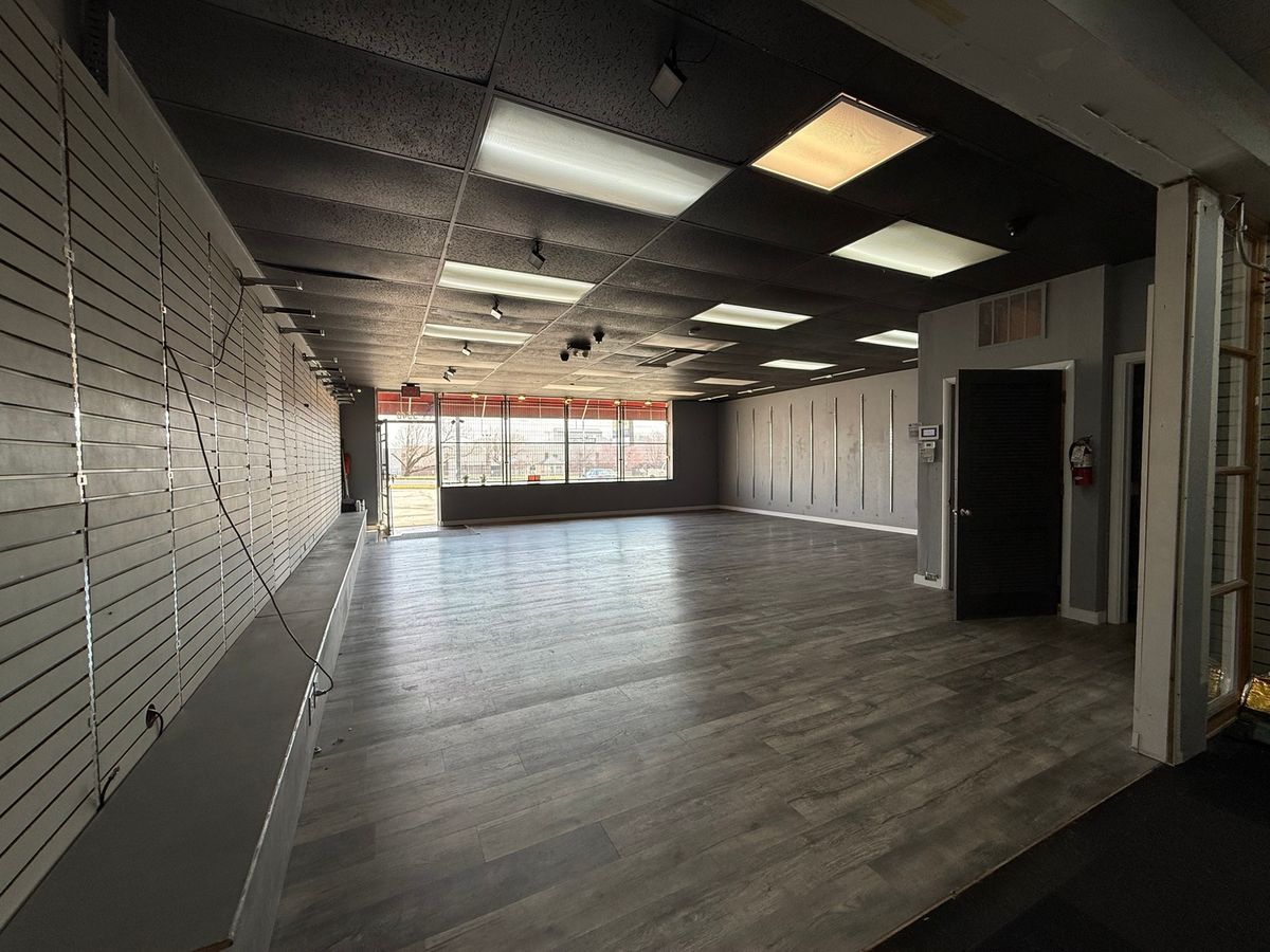 3546 Brady Street, Davenport, IA 52806