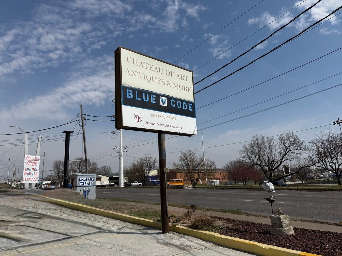 3546 Brady Street, Davenport, IA 52806