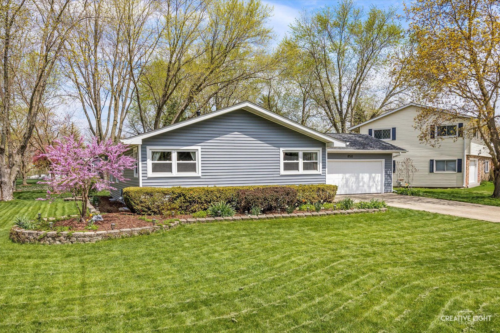 850 Arthur Drive — Elgin, IL 60120