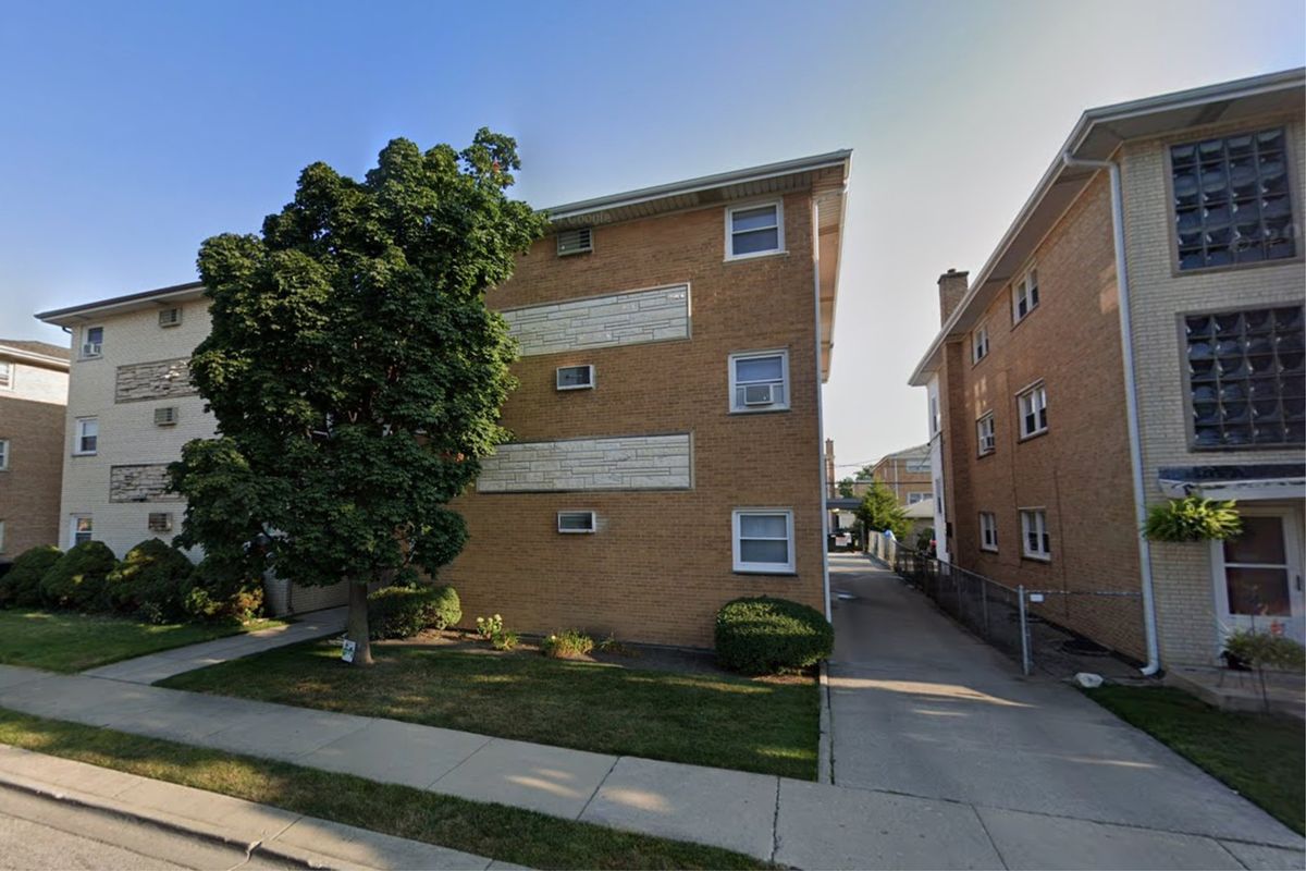 8212 Walsh Lane, River Grove, IL 60171