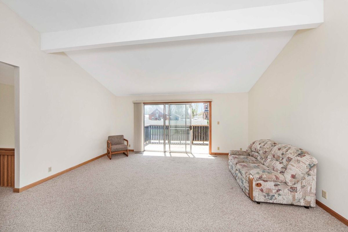 312 E 5th Street, Minonk, IL 61760