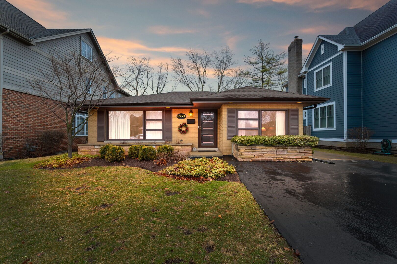 5221 Fair Elms Avenue — Western Springs, IL 60558