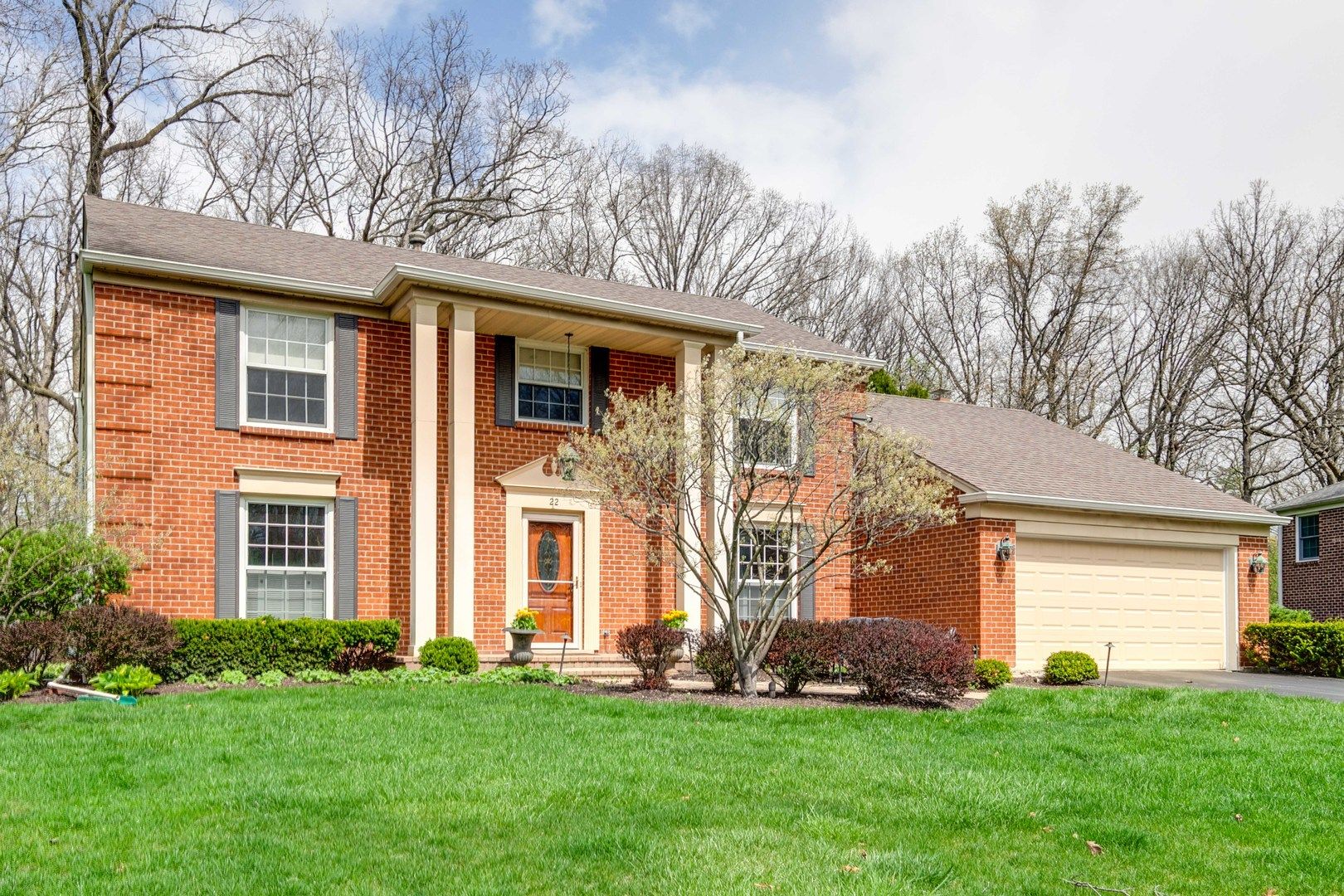 22 Regent Lane — Lincolnshire, IL 60069