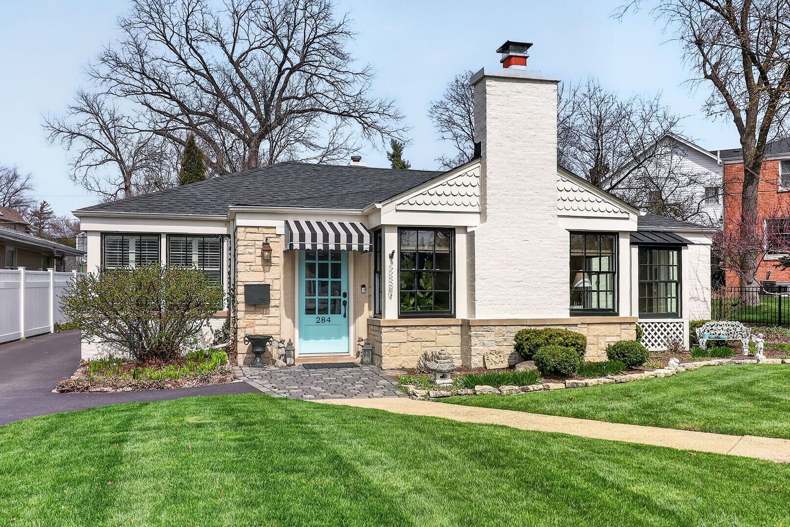 284 Chesterfield Avenue — Glen Ellyn, IL 60137