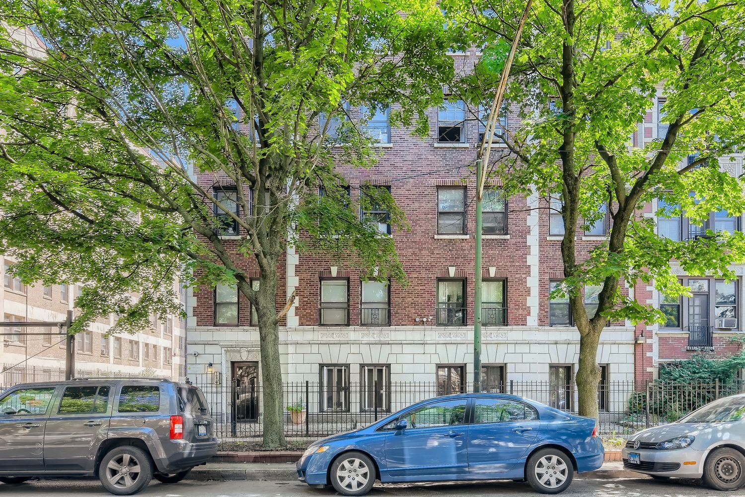5135 S Kenwood Avenue #607 — Chicago, IL 60615