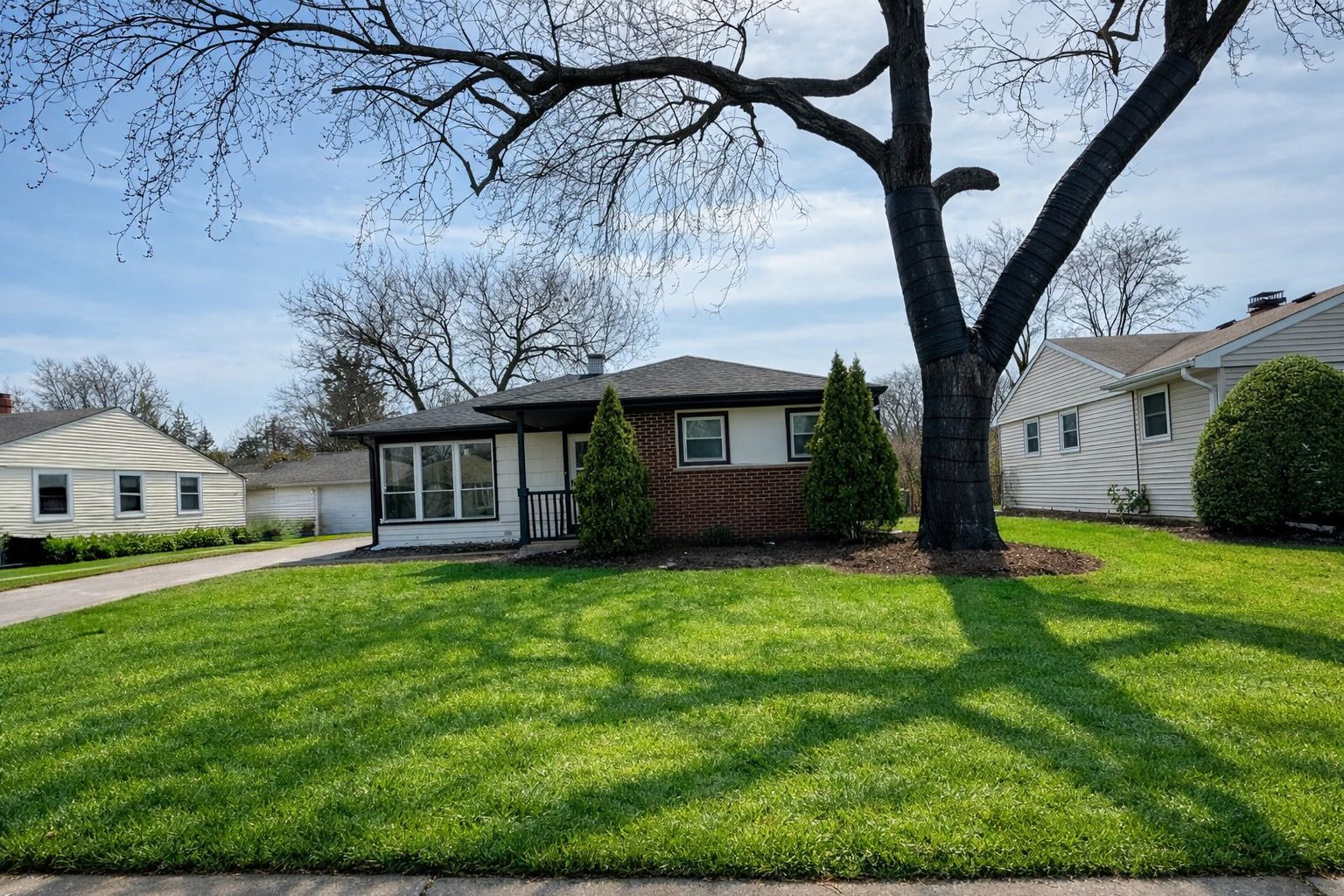 2109 Park Street — Rolling Meadows, IL 60008