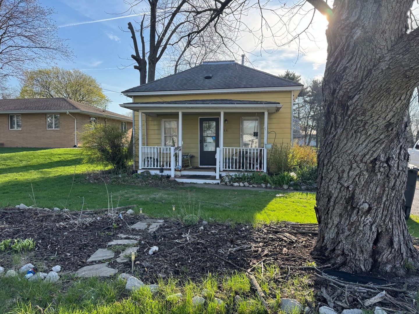 531 S Main Street — Gifford, IL 61847