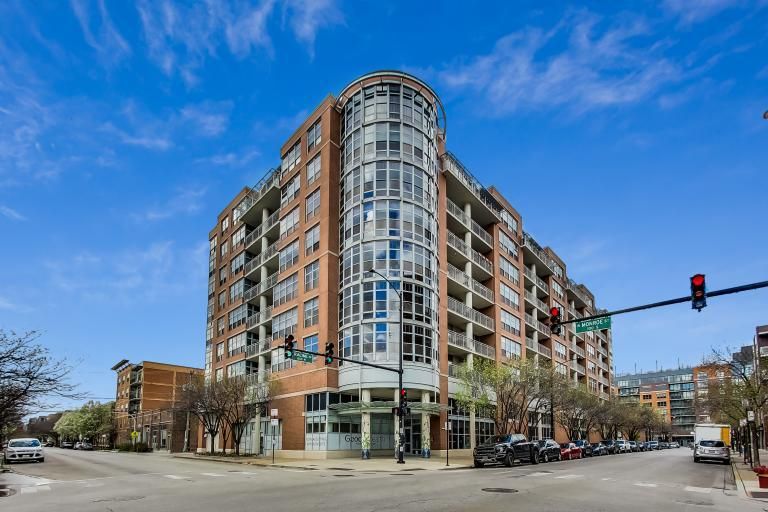1200 W MONROE Street #607 — Chicago, IL 60607
