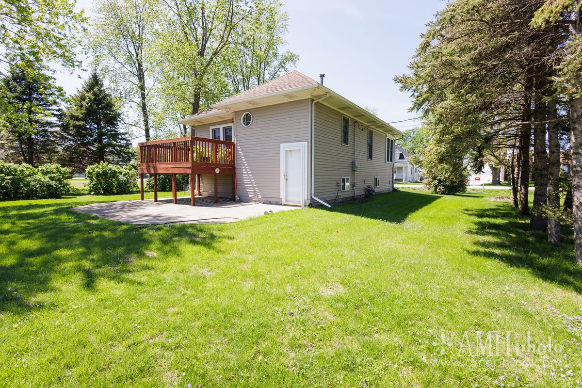 3743 S 8500 E Road, St. Anne, IL 60964