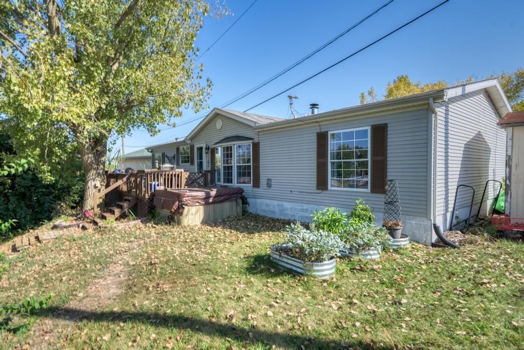 59 Lloyd Drive — Reddick, IL 60961