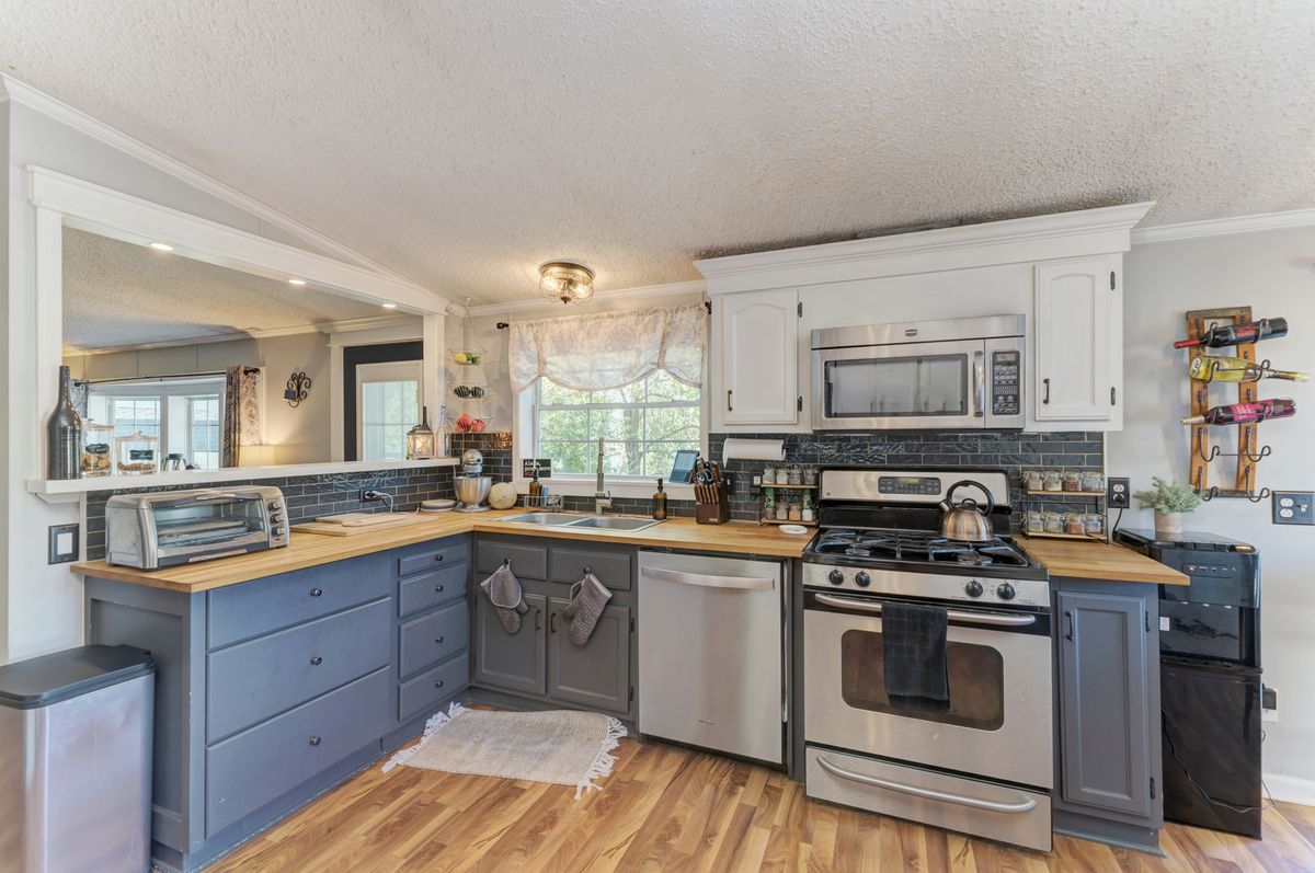 59 Lloyd Drive, Reddick, IL 60961