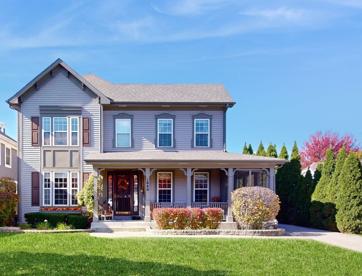 1640 NEWTON Avenue, Park Ridge, IL 60068