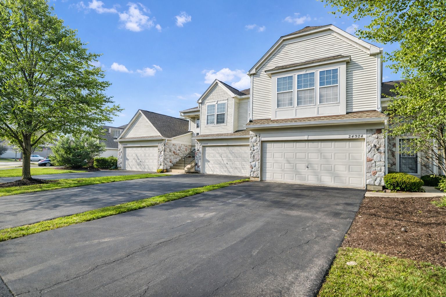 24924 Franklin Lane — Plainfield, IL 60585