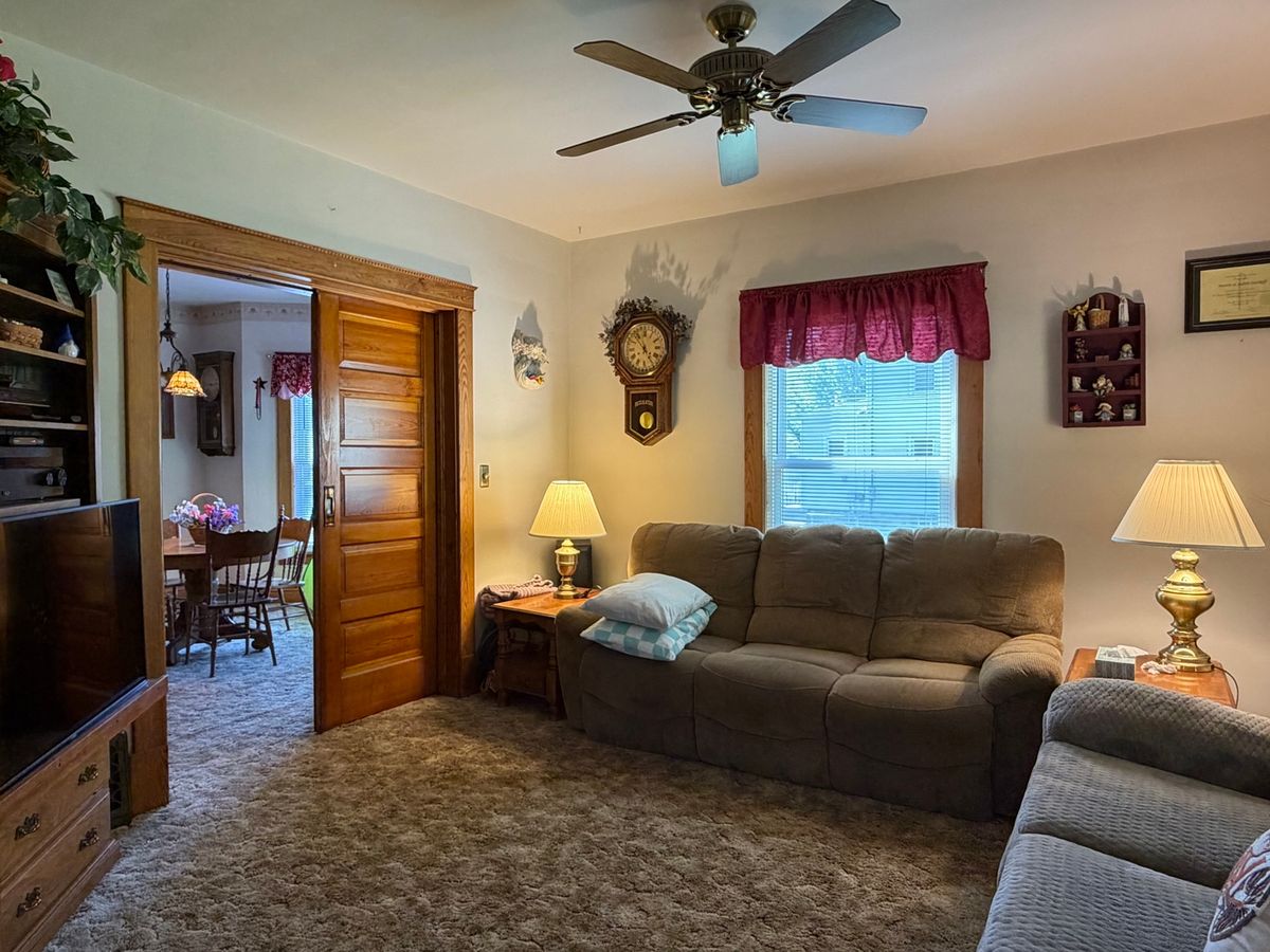 222 N Maple Street, Herscher, IL 60941