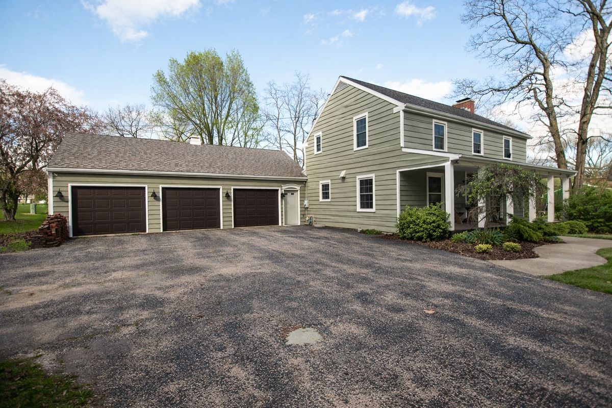 3868 Ogle Street, Dixon, IL 61021