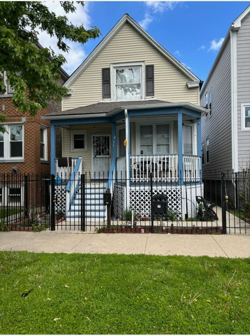 415 Lawler Avenue, Chicago, IL 60644