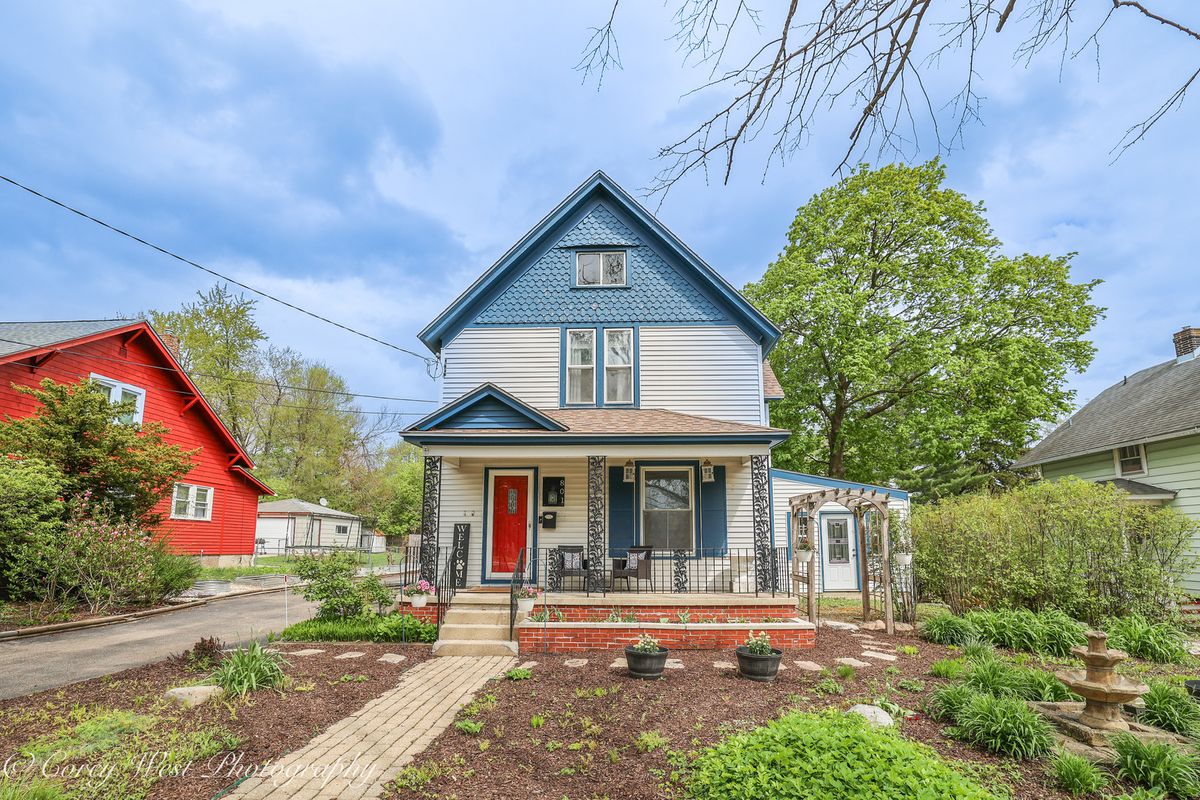 801 Jefferson Street, Woodstock, IL 60098