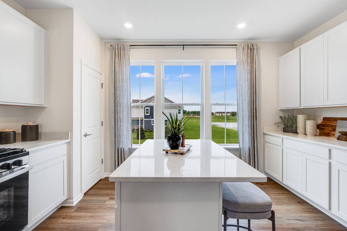 444 Red Oak Circle, Volo, IL 60020