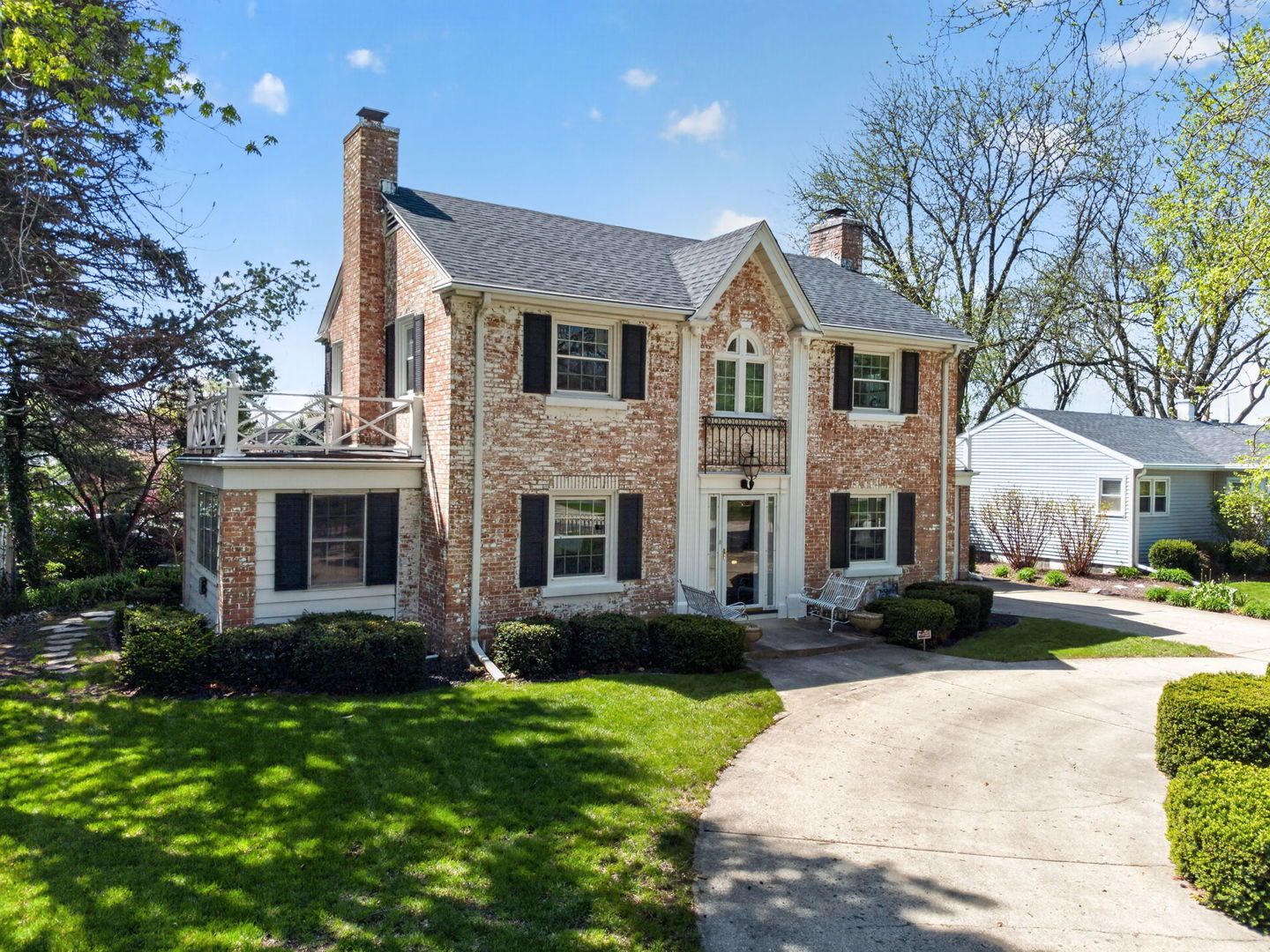 1222 Glenwood Avenue — Joliet, IL 60435