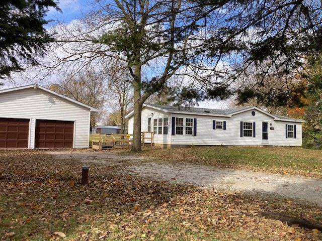 26110 Graystone Court — Wilmington, IL 60481