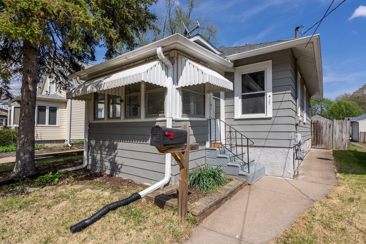 417 9th Street, Silvis, IL 61282