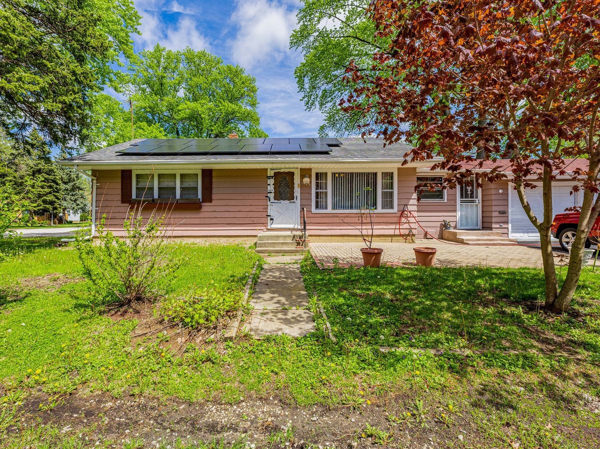 1045 Palace Street, Aurora, IL 60506