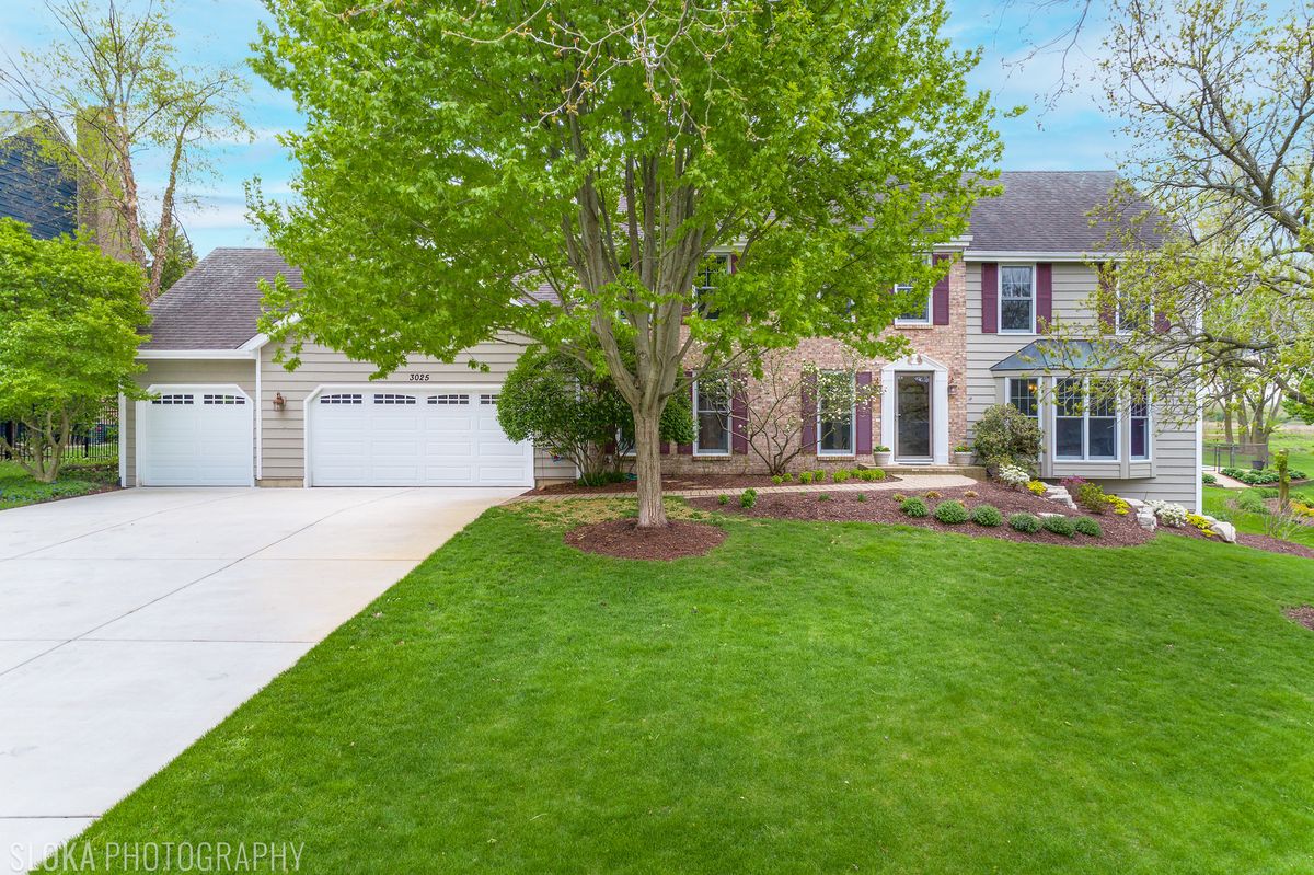 3025 Woods Creek Lane, Algonquin, IL 60102