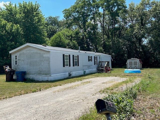 745 E Mary Lane — Godley, IL 60407