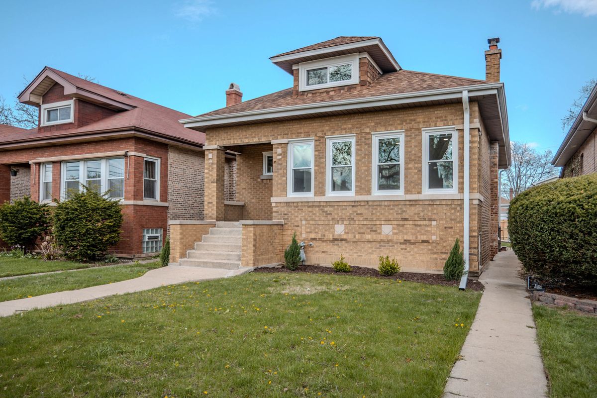1226 Hayes Avenue, Oak Park, IL 60302