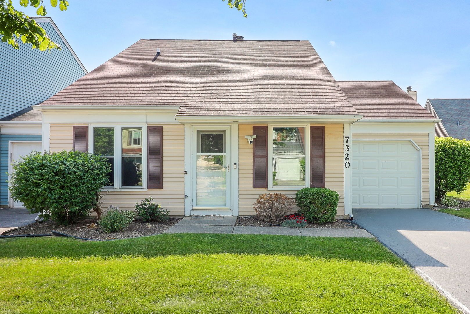 7320 Trent Road — Downers Grove, IL 60516