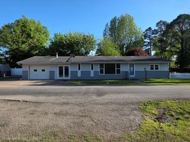 1820 N 14th Street — Herrin, IL 62948