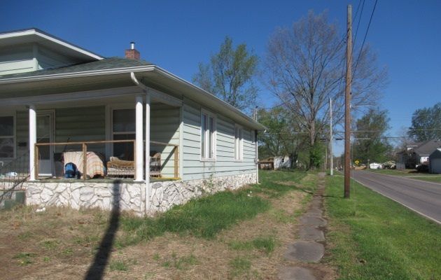 401 Maple Street, Zeigler, IL 62999