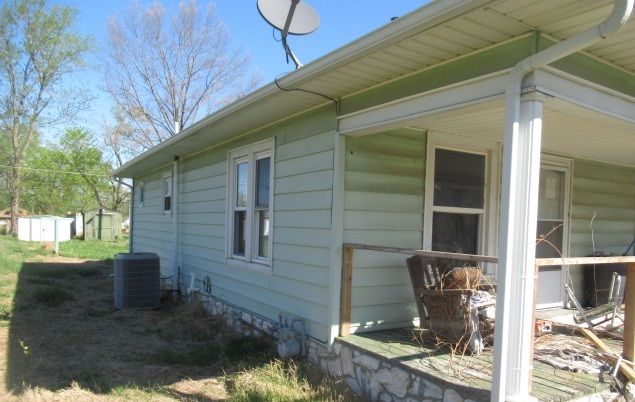 401 Maple Street, Zeigler, IL 62999